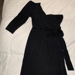 Black Fashion Nova dress